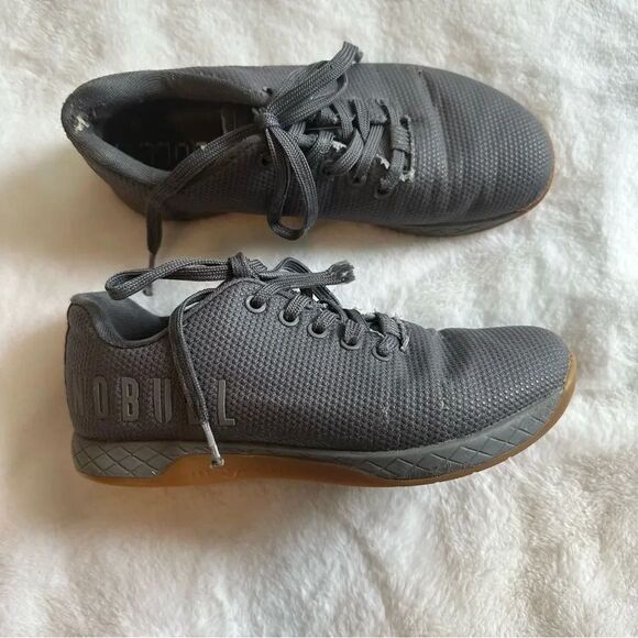 Nobull Dark Grey Gum Trainers Women's Size 7 - Picture 2 of 11